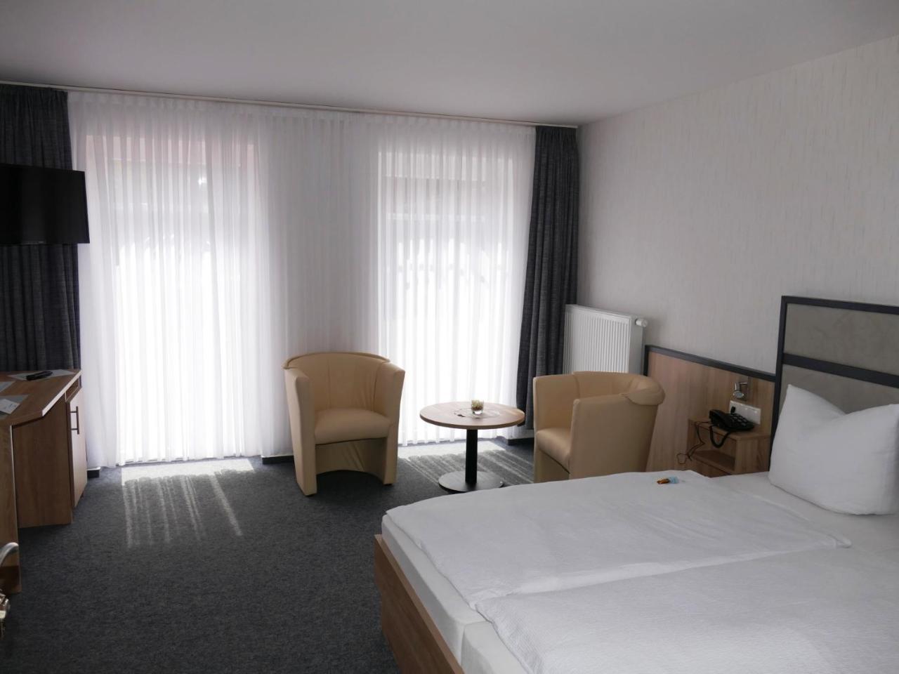 Hotel Diekgerdes, Cloppenburg Ngoại thất bức ảnh